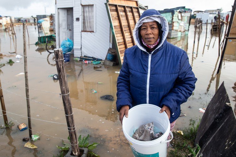 The practical household impact of severe winter flooding